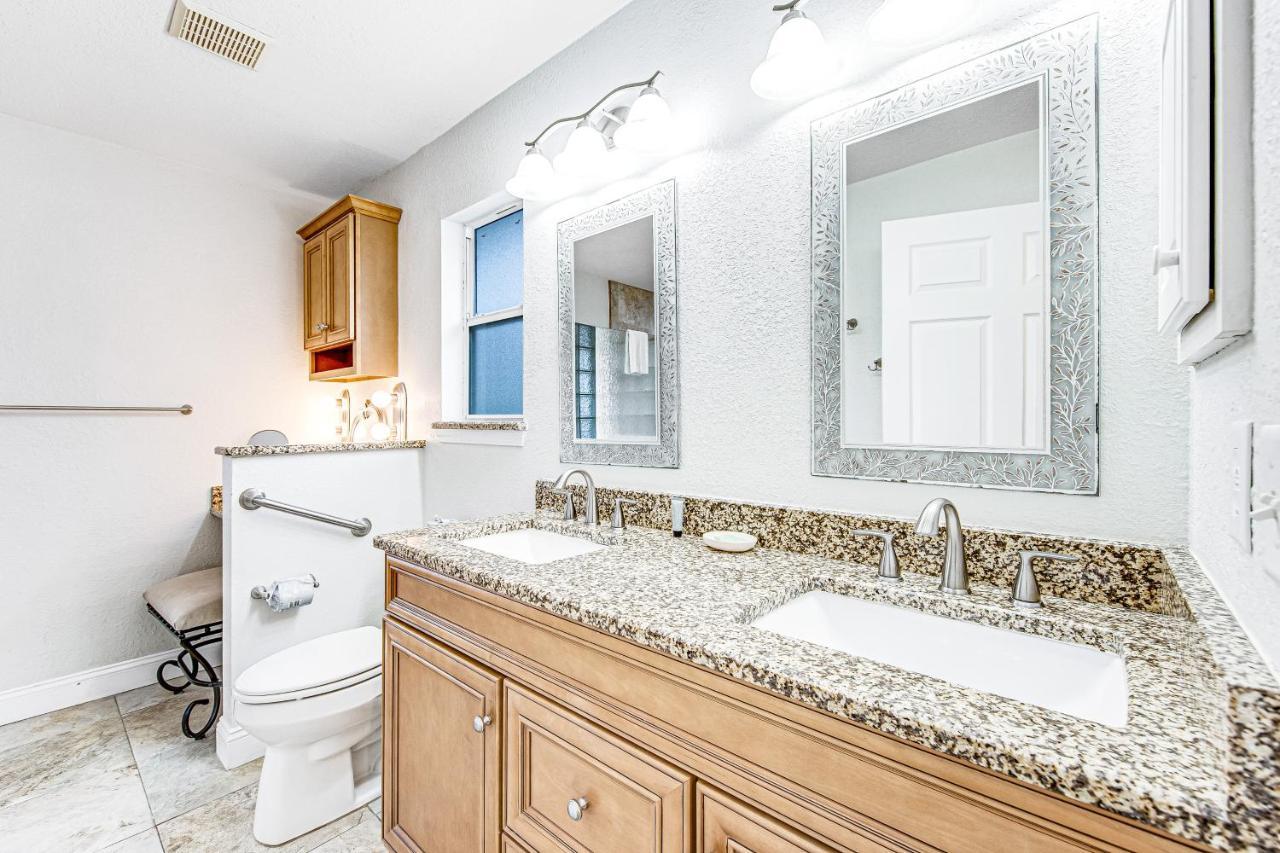 5 Bed 2 Bath Vacation Home In Destin Bagian luar foto